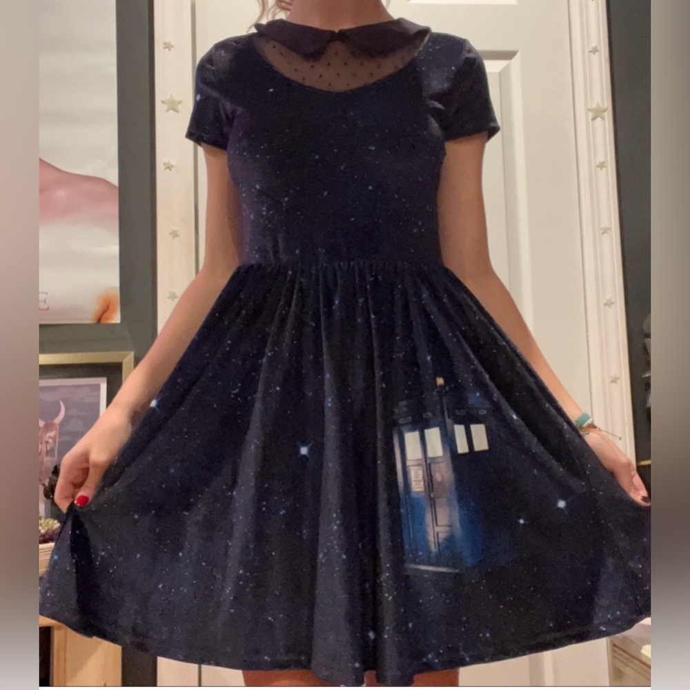 Torrid Womens BBC Dr Who Velvet Dress Size 4 Galaxy Cosplay Tardis Stars Navy